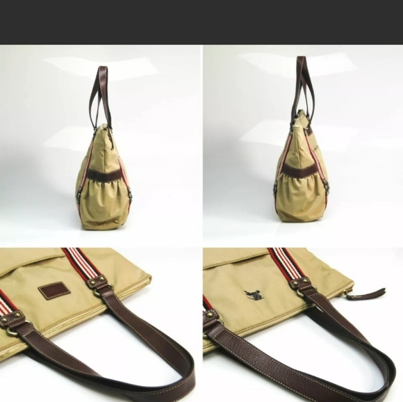 🥳HP🥳Burberry Tan Canvas LARGE Tote - Picture 3 of 10